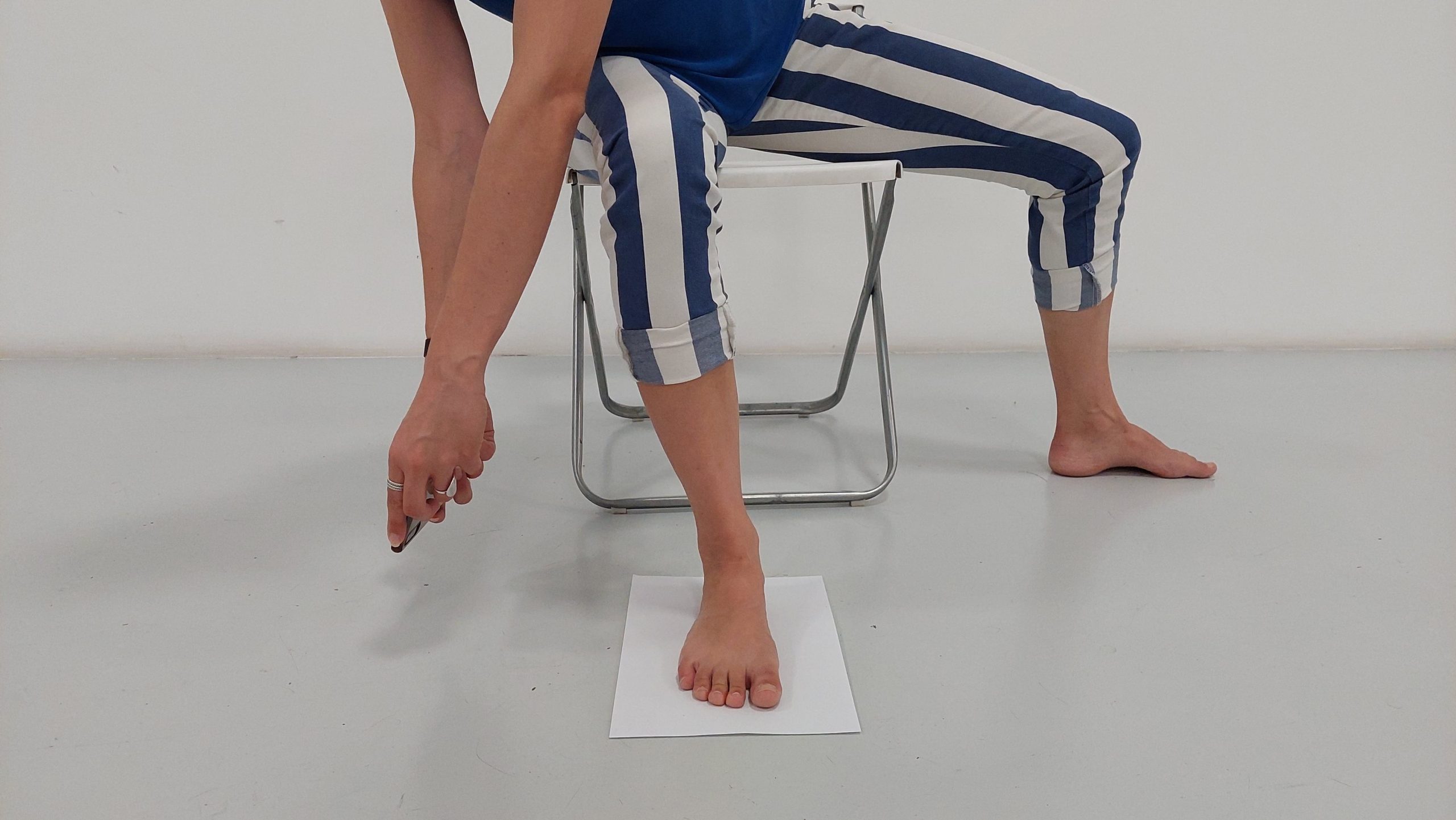 Pic of feet Fitting Labs working